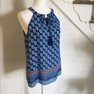 Loose sleeveless blouse with tassels, Small-Medium